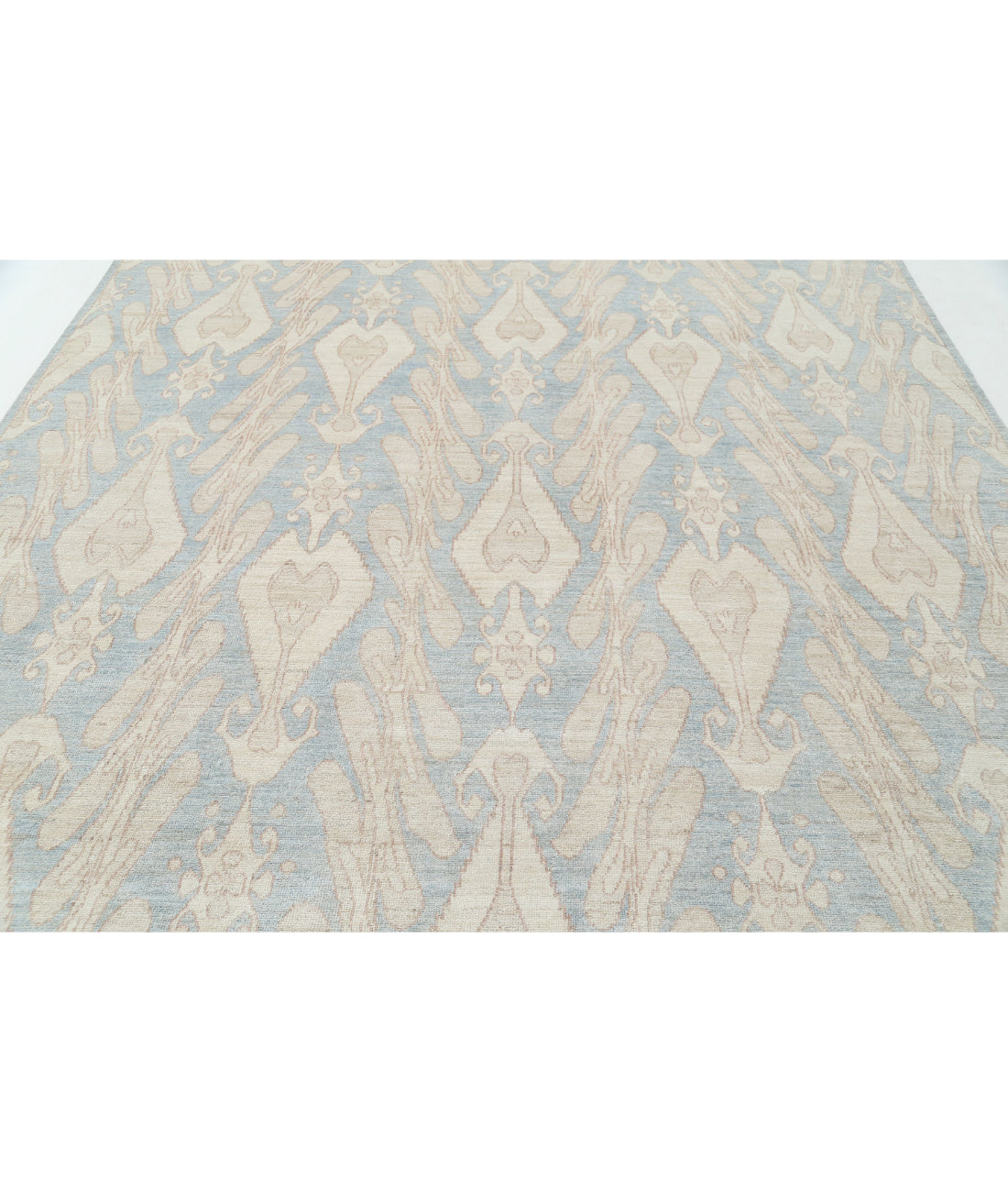 Hand Knotted Ikat Wool Rug - 8'8'' x 11'6'' 8'8'' x 11'6'' (260 X 345) / Blue / Ivory