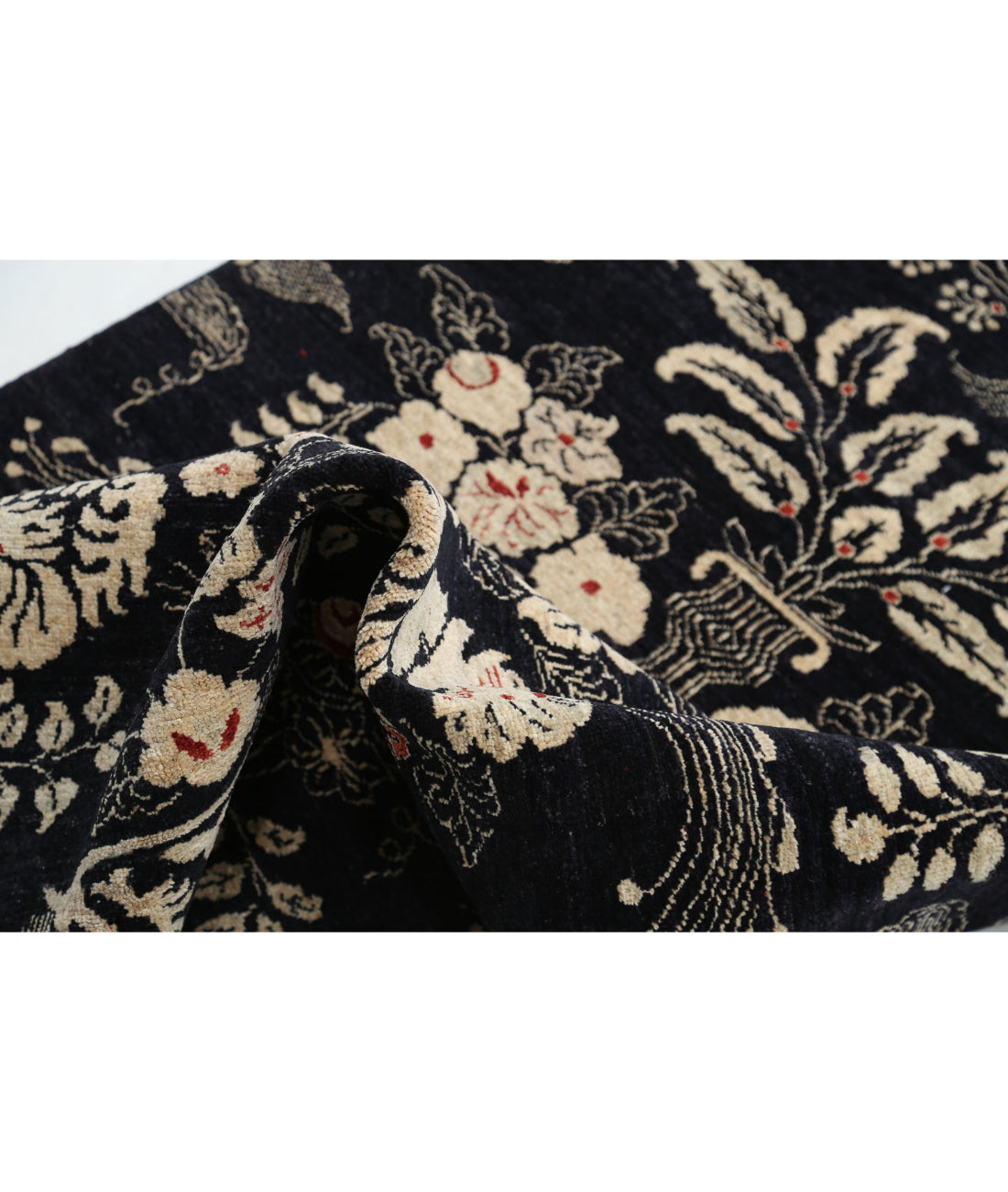 Hand Knotted Artemix Wool Rug - 3'6'' x 22'9'' 3'6'' x 22'9'' (105 X 683) / Black / Ivory