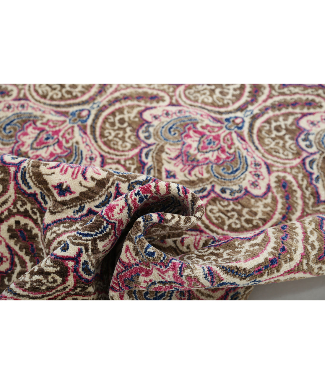 Hand Knotted Artemix Wool Rug - 5'2'' x 11'4'' 5'2'' x 11'4'' (155 X 340) / Brown / Pink