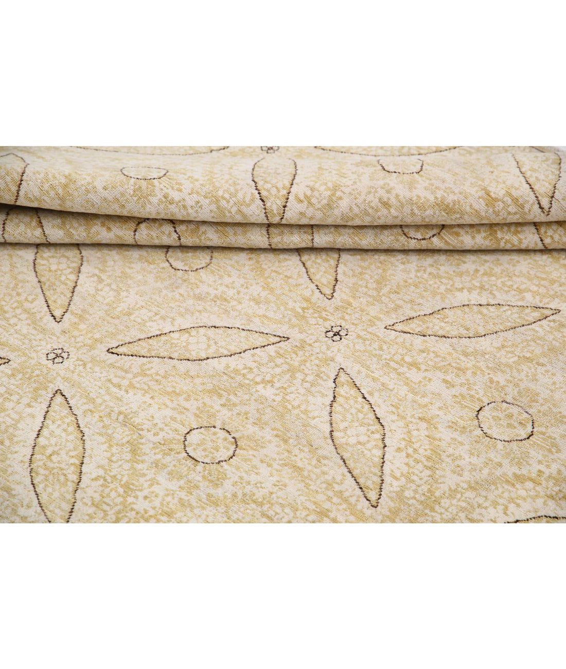 Hand Knotted Fine Artemix Wool Rug - 8'1'' x 9'8'' 8'1'' x 9'8'' (243 X 290) / Gold / Ivory