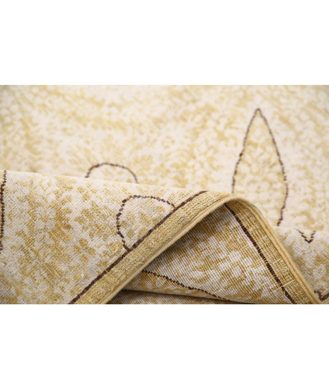 Hand Knotted Fine Artemix Wool Rug - 8'1'' x 9'8'' 8'1'' x 9'8'' (243 X 290) / Gold / Ivory