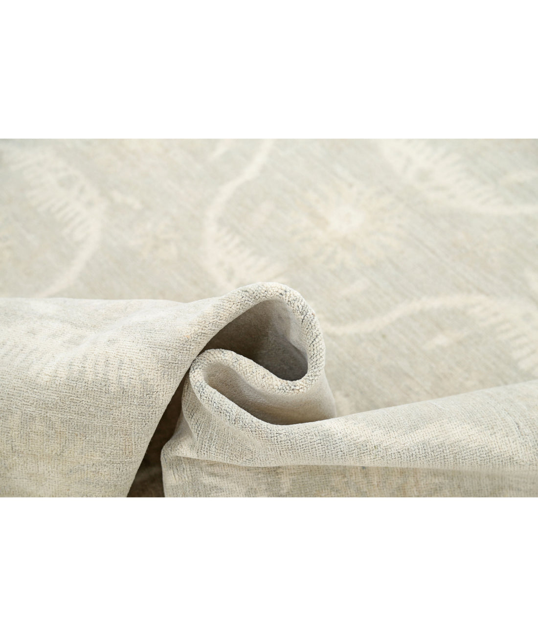 Hand Knotted Fine Artemix Wool Rug - 6'3'' x 9'0''