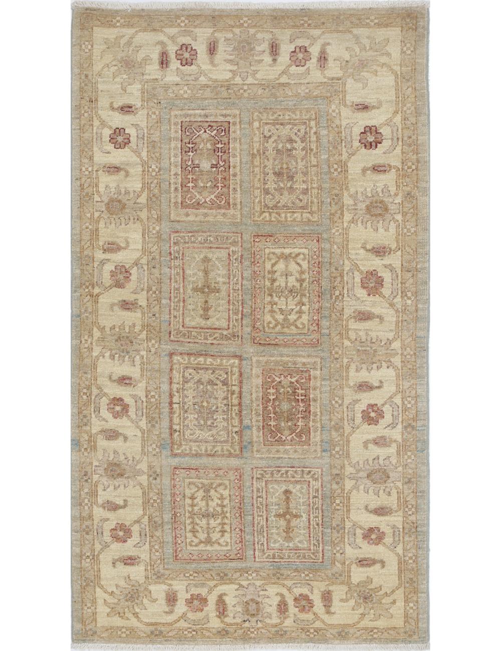 Hand Knotted Bakhtiari Wool Rug - 2'9'' x 4'11''
