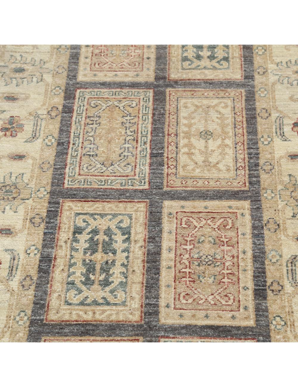 Hand Knotted Bakhtiari Wool Rug - 2'9'' x 5'4'' Arteverk Arteverk Rugs