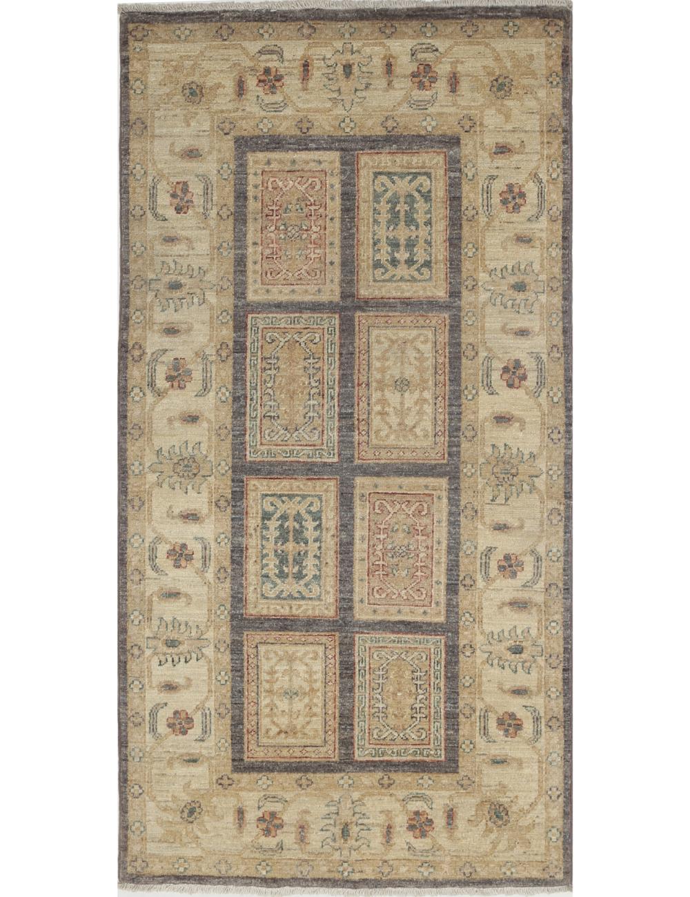 Hand Knotted Bakhtiari Wool Rug - 2'9'' x 5'4''
