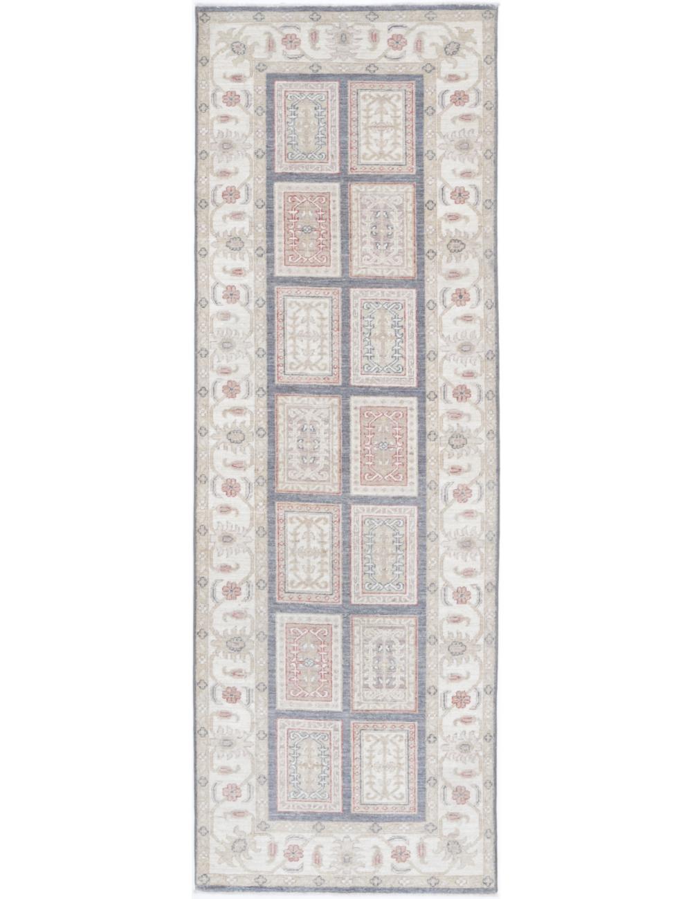 Hand Knotted Bakhtiari Wool Rug - 2'7'' x 8'2''