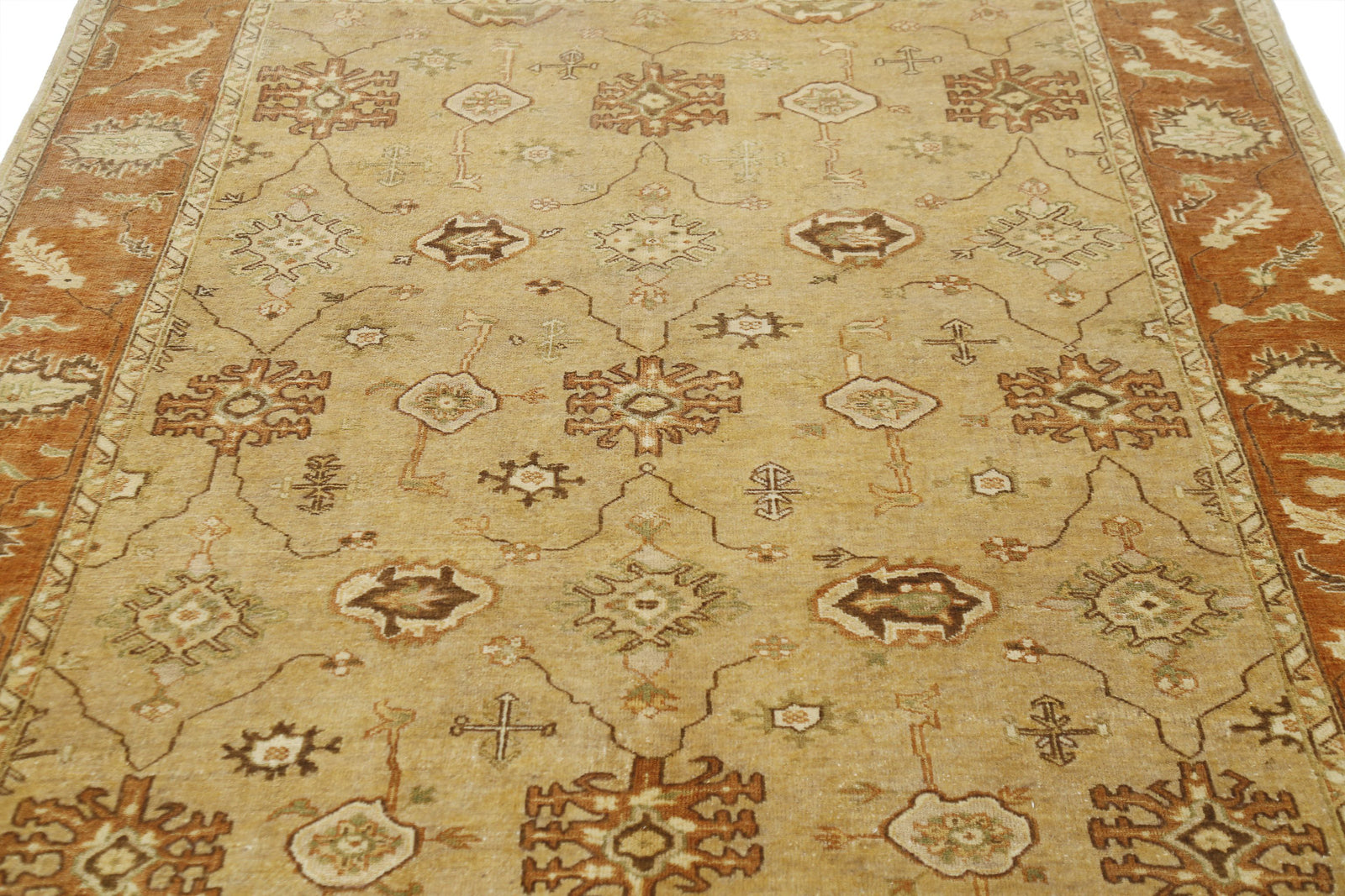 Hand Knotted Ziegler Wool Rug - 5'5'' x 7'5''