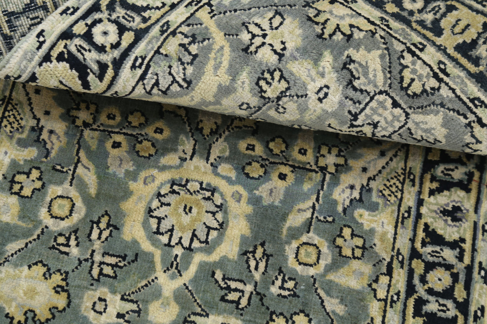 Hand Knotted Ziegler Wool Rug - 1'11'' x 3'11''