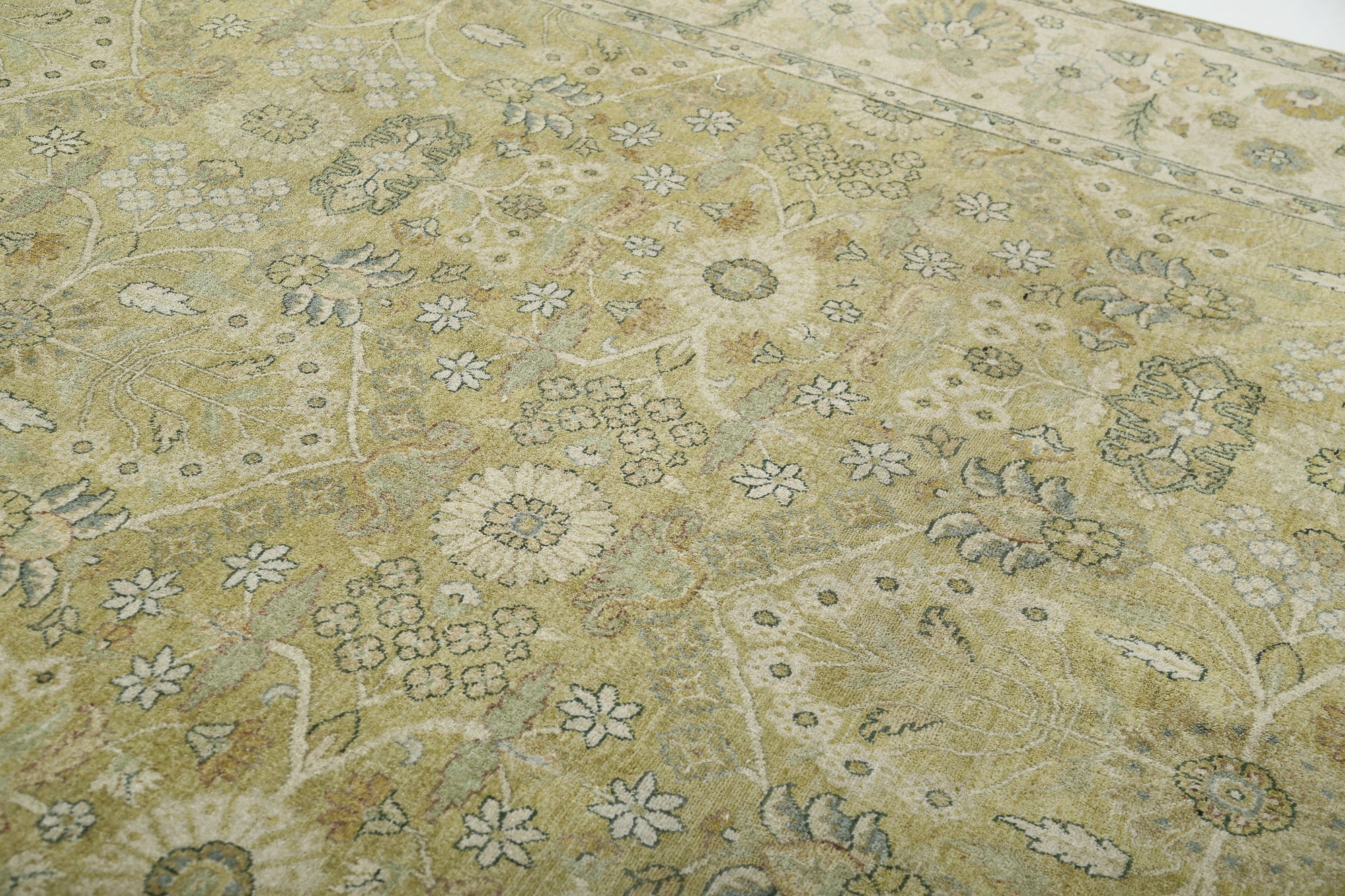 Chobi - Peshawar -hand-knotted-ziegler-wool-rug-5025284-6.jpg