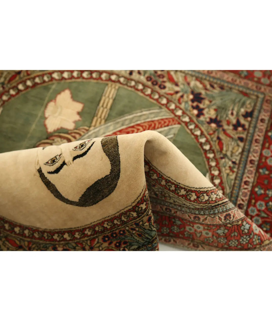 Hand Knotted Antique Masterpiece Oriental Kashan Fine Wool Rug - 2'5'' x 3'2''