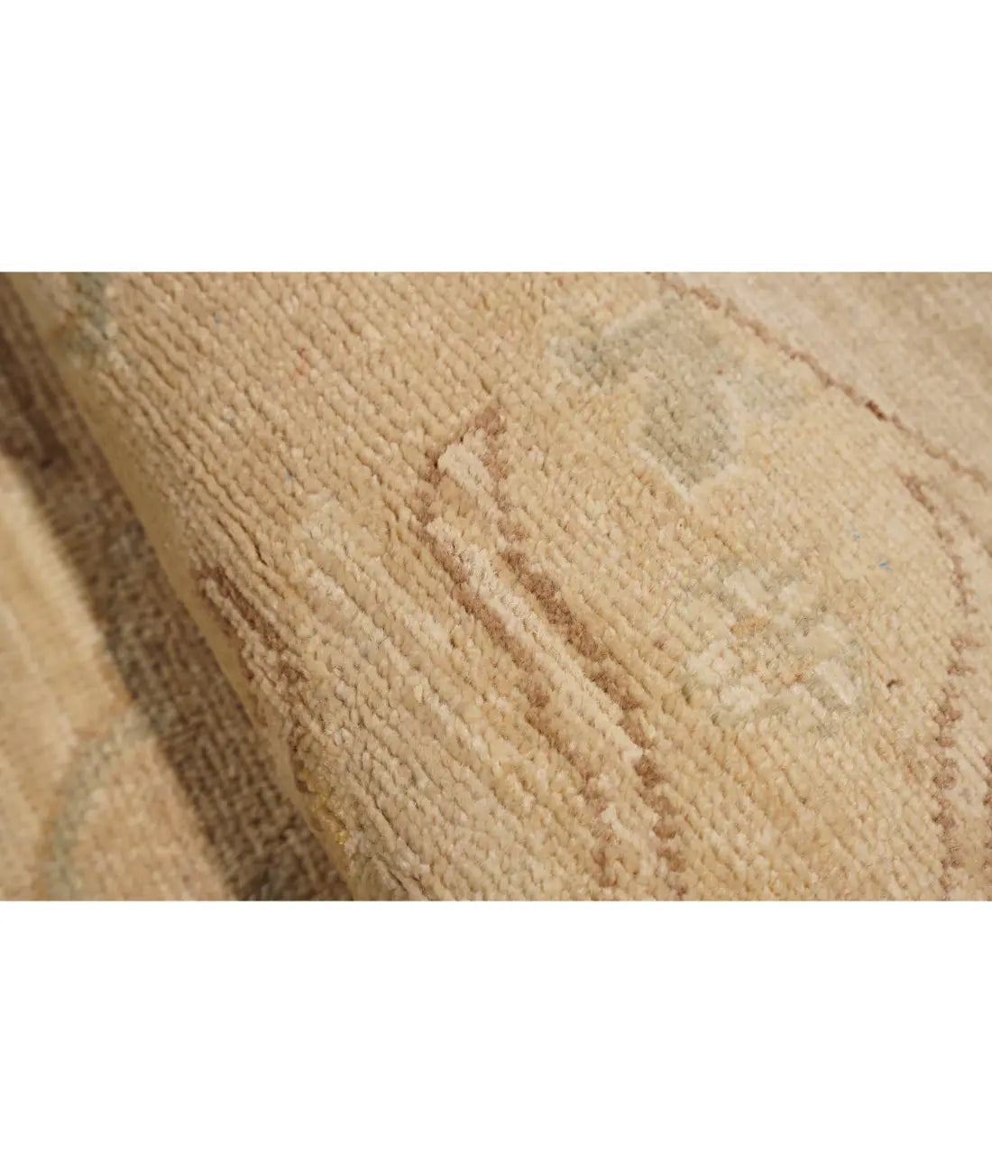 Hand Knotted Artemix Wool Rug - 7'11'' x 7'10'' Arteverk Arteverk Rugs