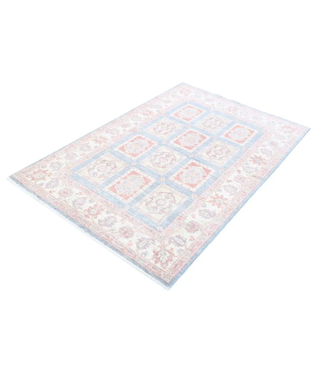 Hand Knotted Bakhtiari Wool Rug - 4'0'' x 5'11''