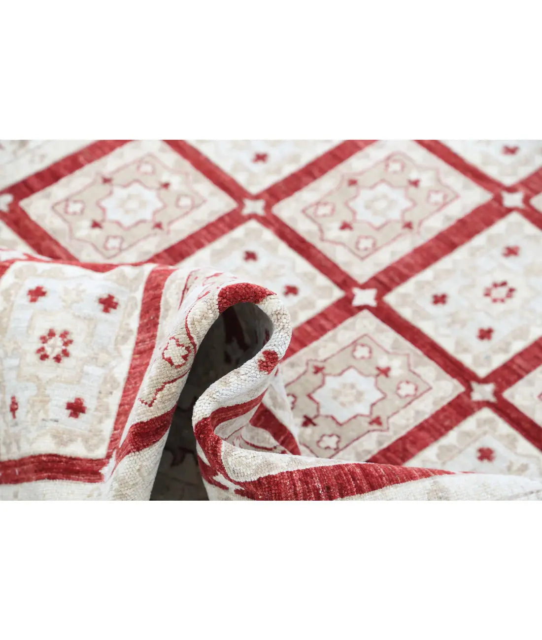 Hand Knotted Bakhtiari Wool Rug - 4'0'' x 6'0''