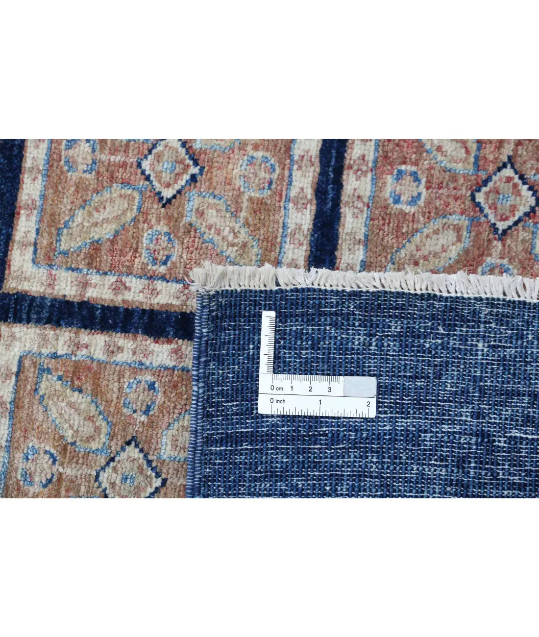 Hand Knotted Bakhtiari Wool Rug - 4'10'' x 6'3''