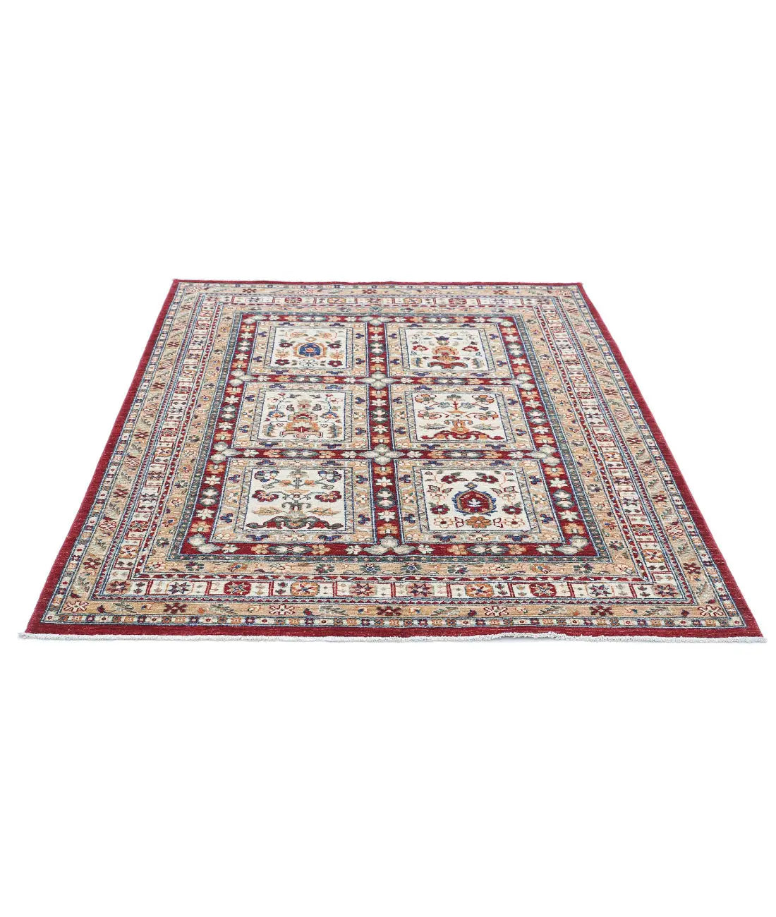 Hand Knotted Bakhtiari Wool Rug - 4'11'' x 6'1''