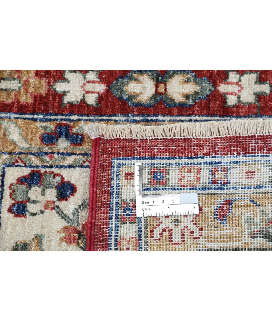 Hand Knotted Bakhtiari Wool Rug - 4'4'' x 6'8''