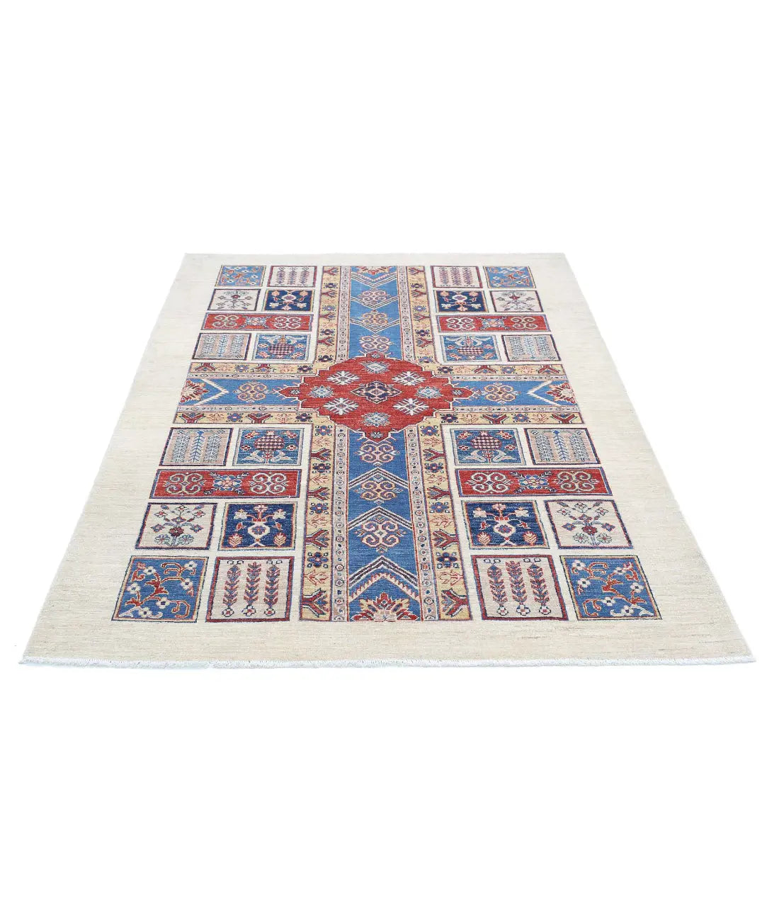 Hand Knotted Bakhtiari Wool Rug - 4'9'' x 6'6''