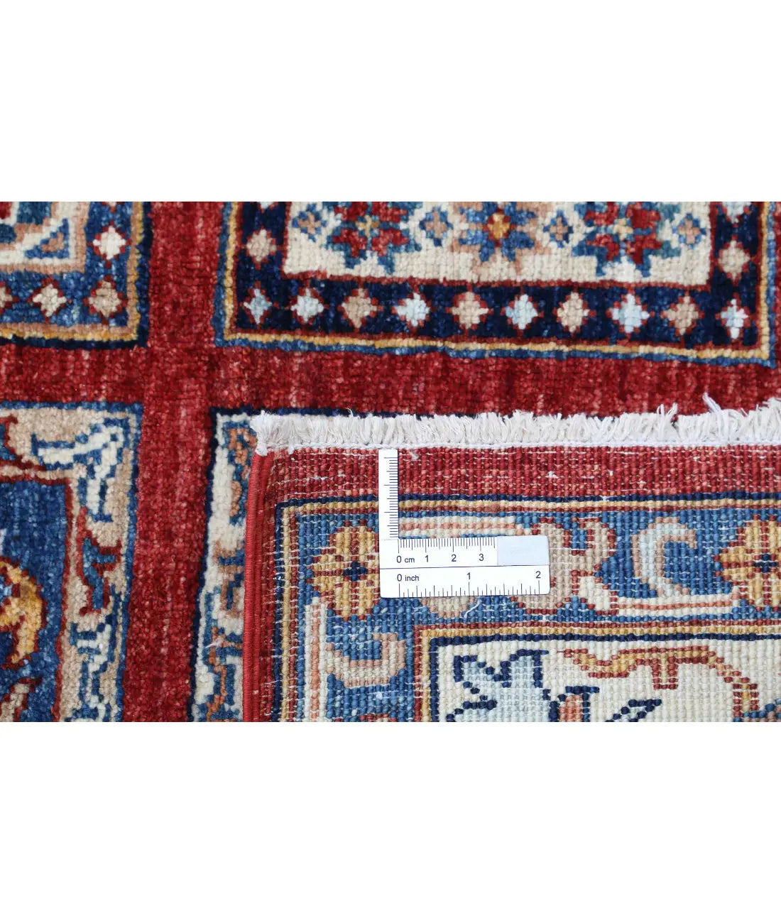 Hand Knotted Bakhtiari Wool Rug - 4'9'' x 6'8''