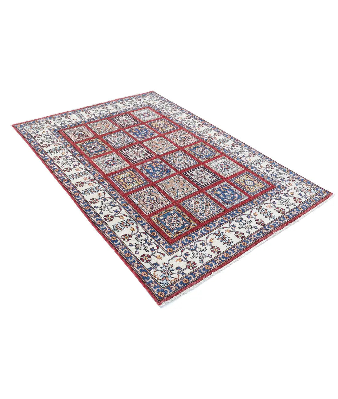Hand Knotted Bakhtiari Wool Rug - 4'9'' x 6'8''