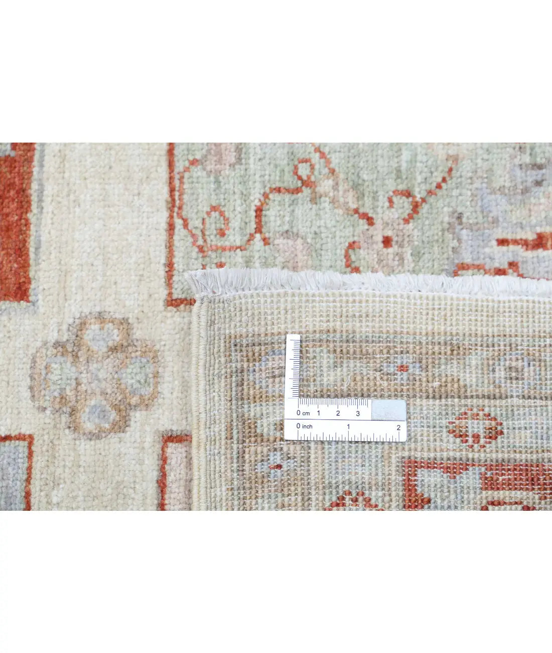 Hand Knotted Bakhtiari Wool Rug - 5'7'' x 7'9''