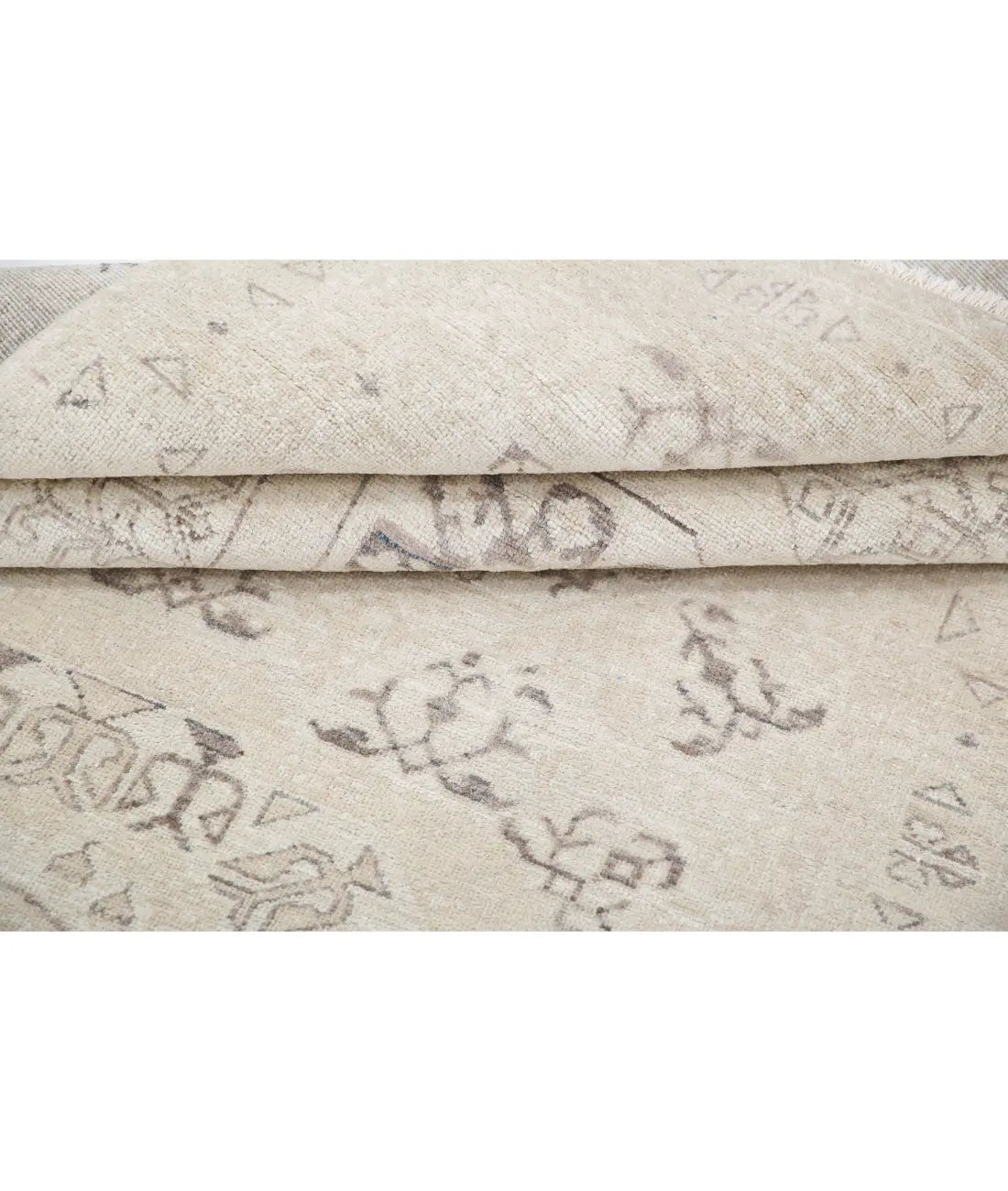 Hand Knotted Fine Mamluk Wool Rug - 3'5'' x 9'5''