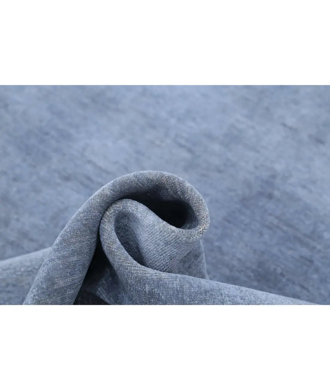 Tapis en laine fine surteinte nouée à la main - 7'11'' x 9'10''