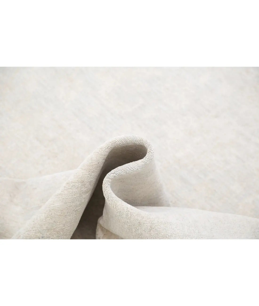 Tapis en laine fine sérénité nouée à la main - 6'0'' x 8'11''