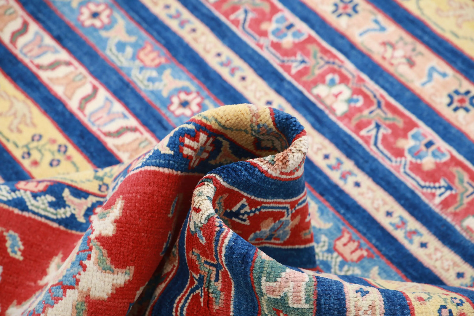 Hand Knotted Khurjeen Farhan Gul Wool Rug - 9'0'' x 11'7''