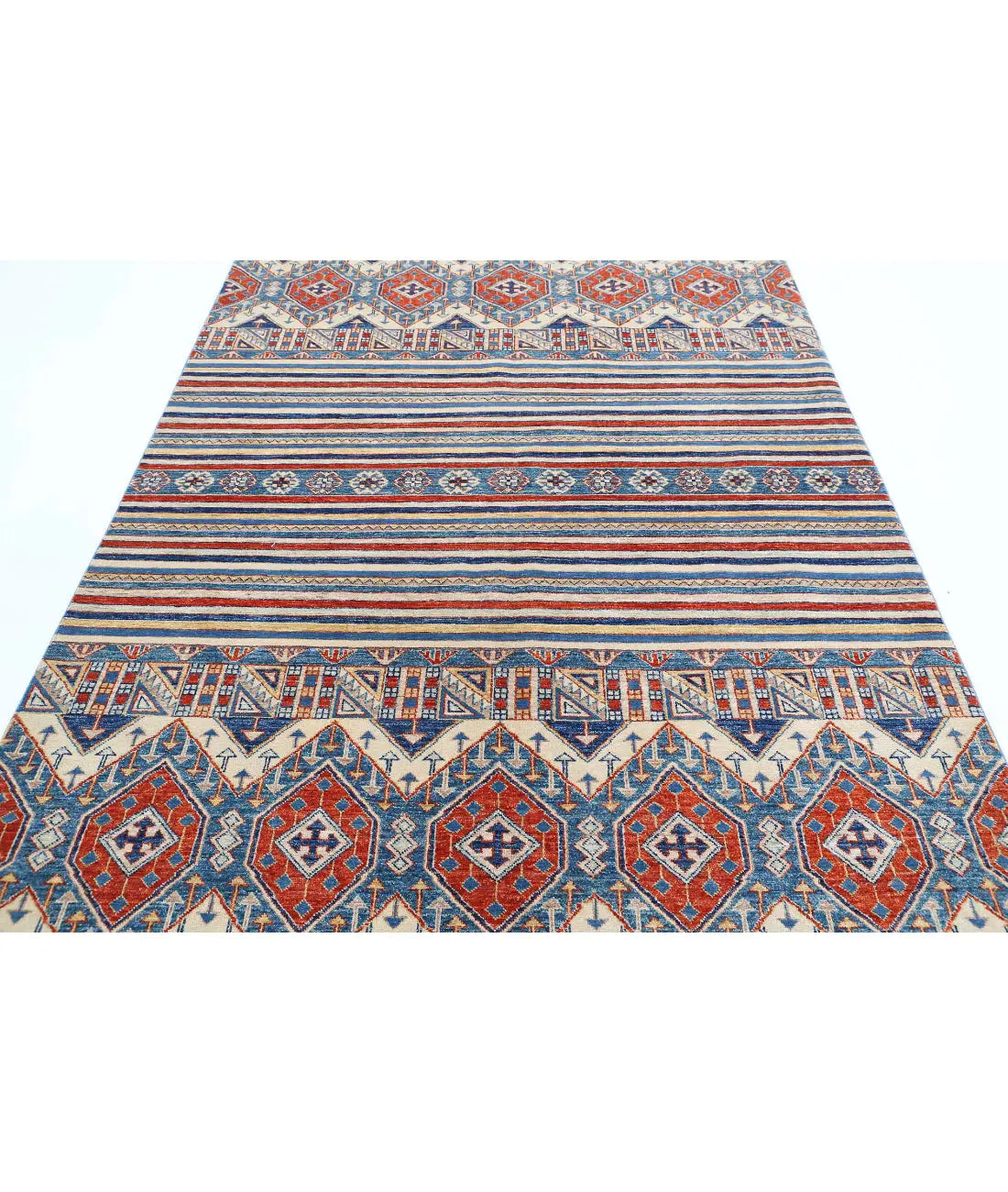 Hand Knotted Khurjeen Wool Rug - 5'5'' x 7'11''