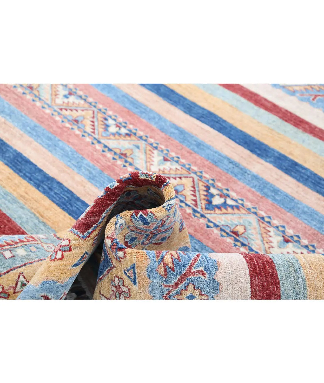 Hand Knotted Khurjeen Wool Rug - 5'8'' x 7'7''