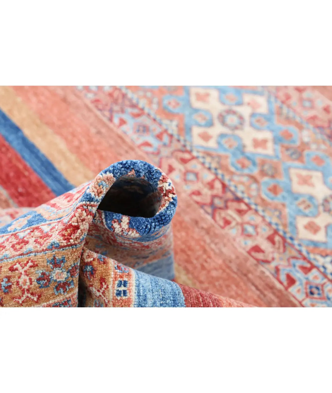 Hand Knotted Khurjeen Wool Rug - 5'9'' x 8'5''