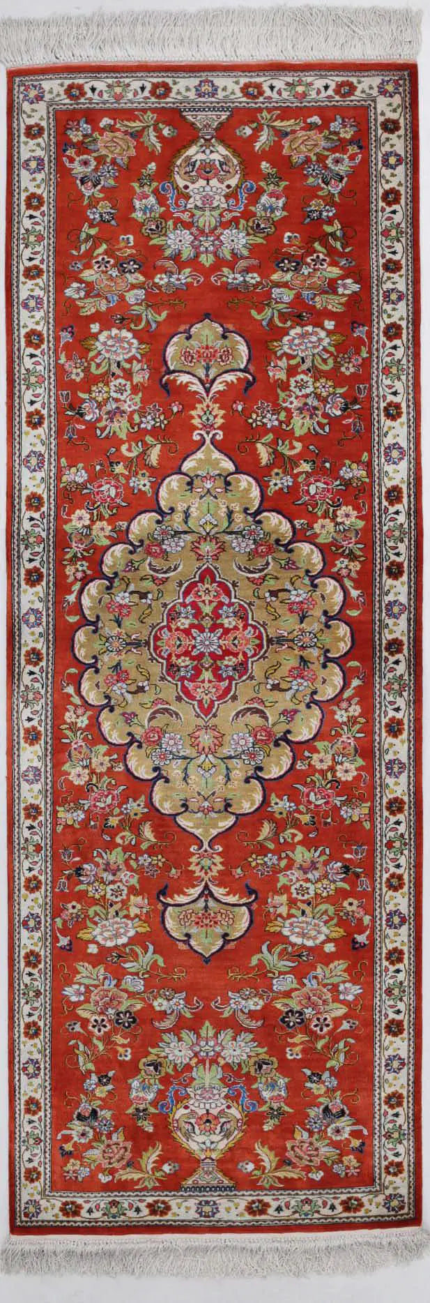 Hand Knotted Masterpiece Oriental Qum Silk Rug - 1&#39;7&#39;&#39; x 5&#39;3&#39;&#39;