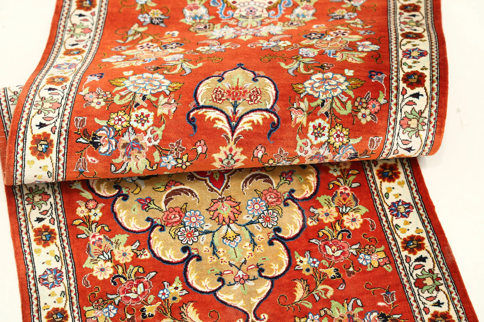 Hand Knotted Masterpiece Persian Qum Wool Rug - 1'7'' x 5'3'' - Arteverk Rugs Area rug