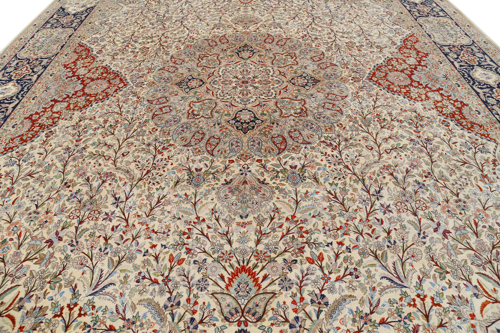 Hand Knotted Masterpiece Oriental Tabriz Fine Wool & Silk Rug - 12'10'' x 19'6''