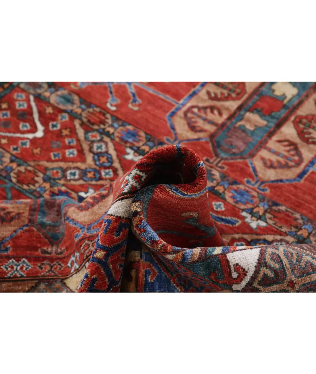 Hand Knotted Nomadic Caucasian Humna Wool Rug - 5'5'' x 6'8'' - Arteverk Rugs Area rug