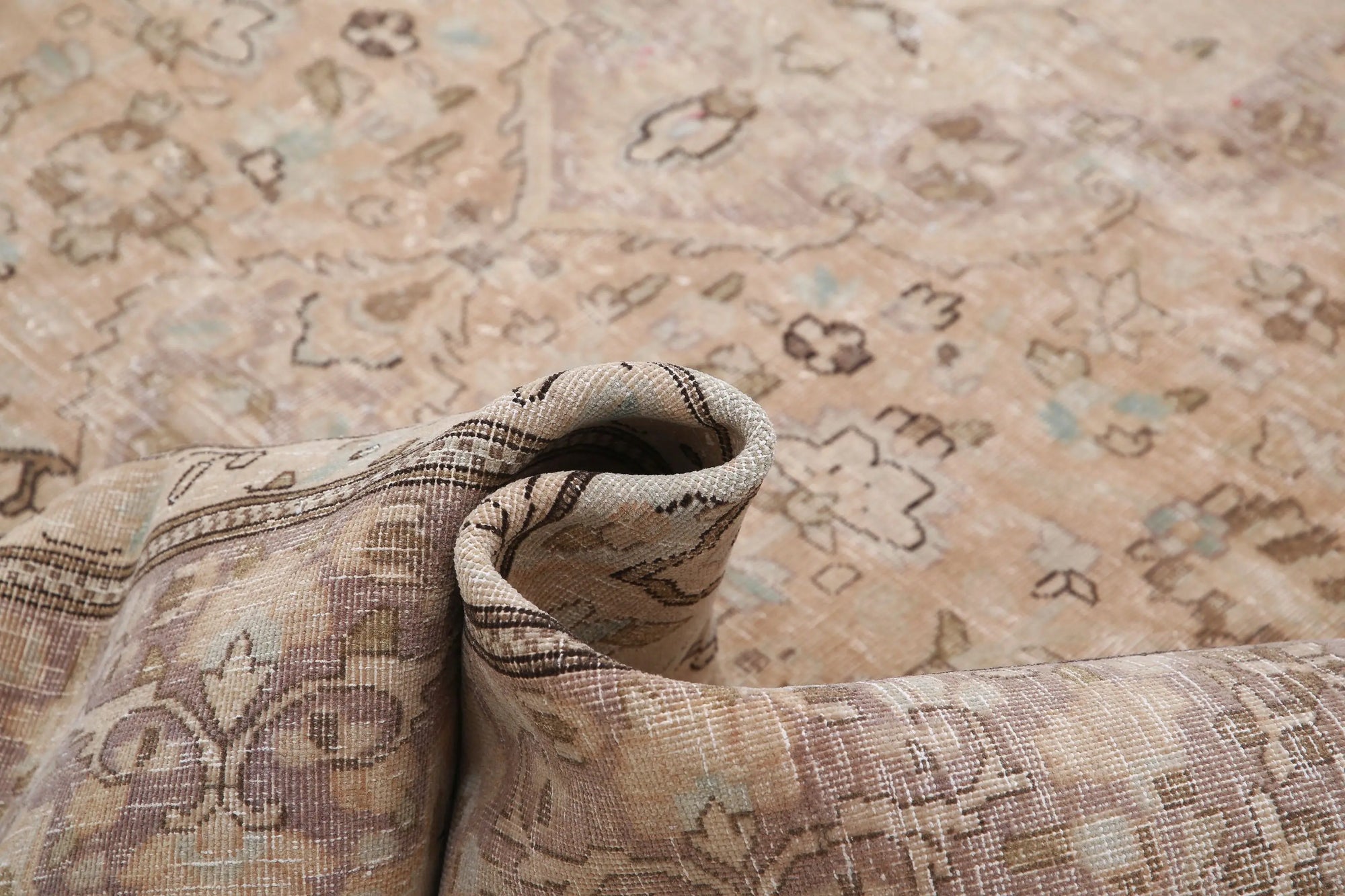 Hand Knotted Persian Vintage Wool Rug - 9'6'' x 11'11'' - Arteverk Rugs Area rug