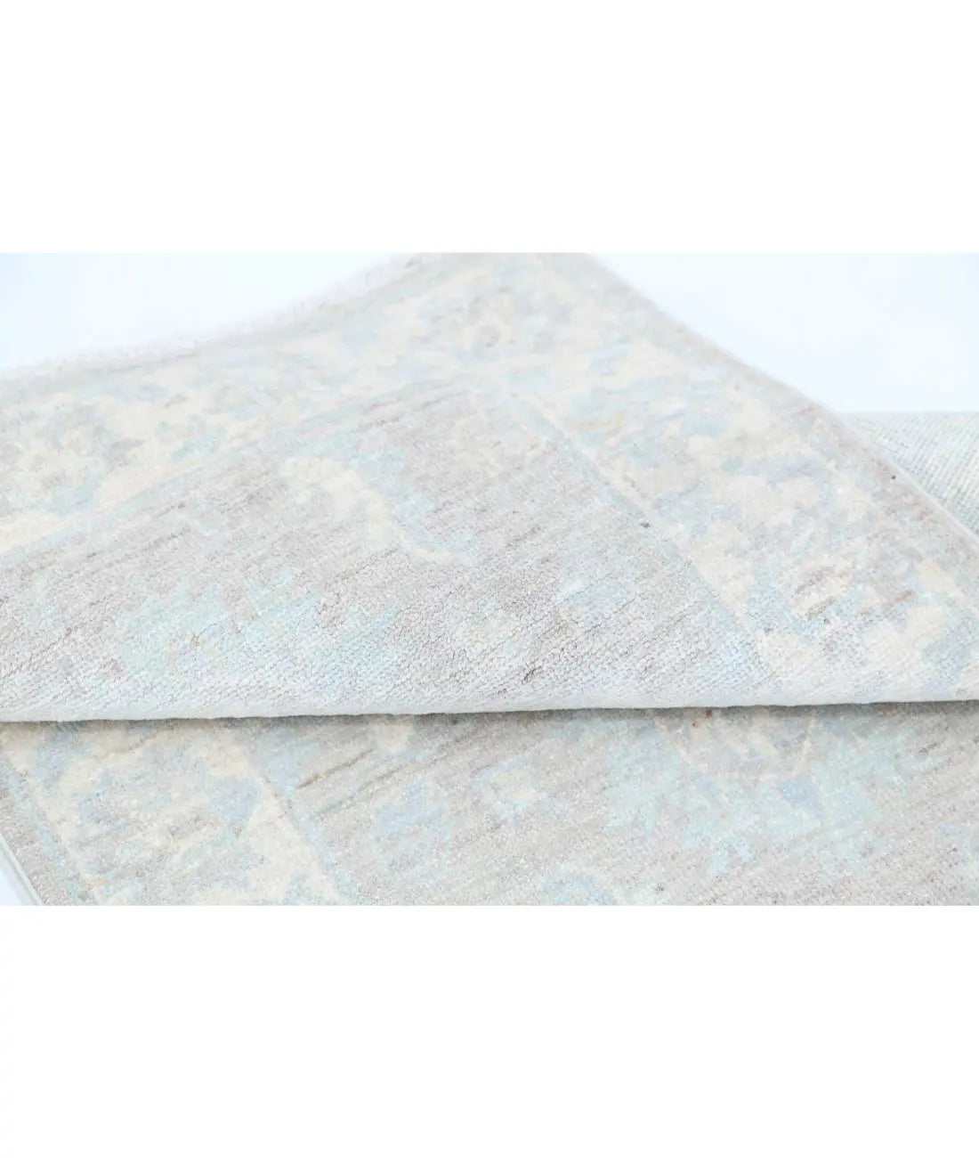 Hand Knotted Serenity Wool Rug - 2'2'' x 3'1''