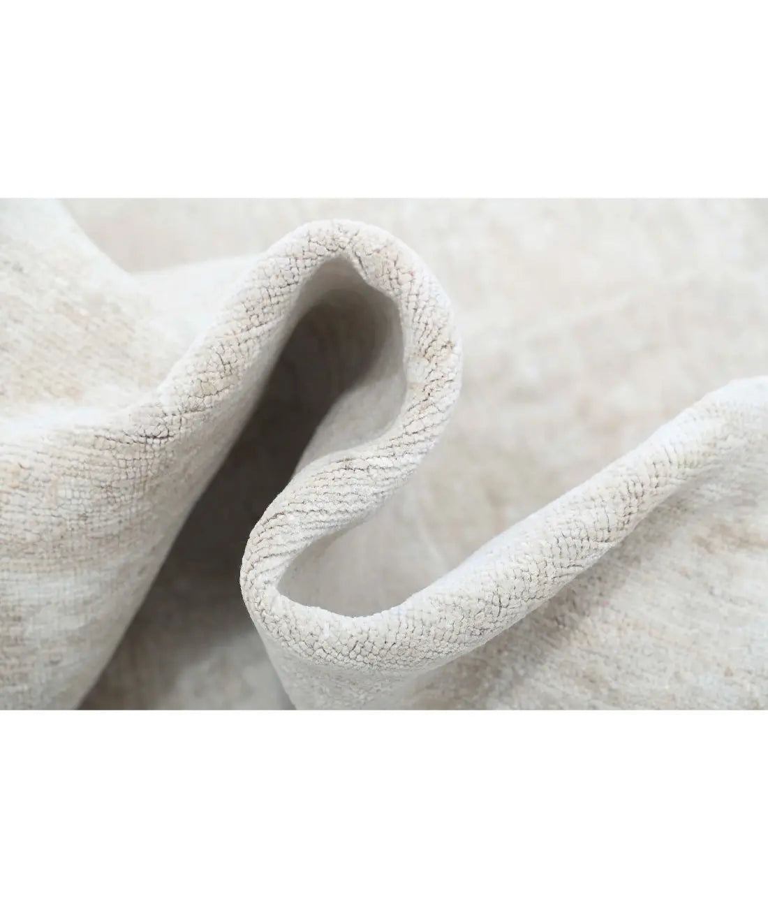 Hand Knotted Serenity Wool Rug - 4'10'' x 10'0'' - Arteverk Rugs Area rug