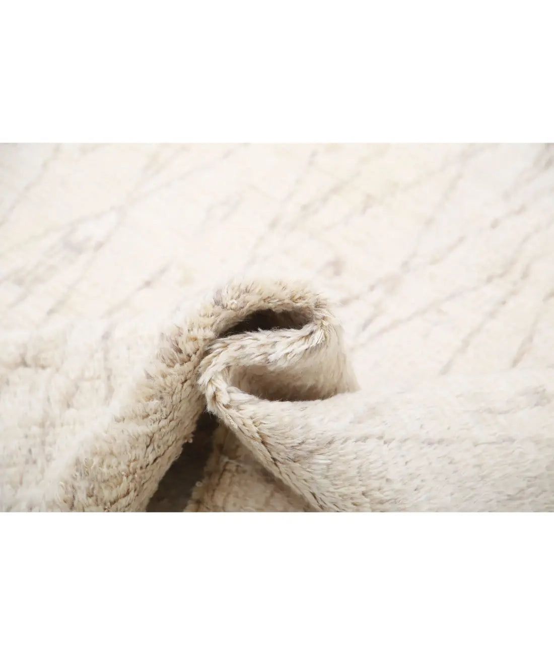 Hand Knotted Tribal Moroccan Wool Rug - 6'0'' x 9'0''