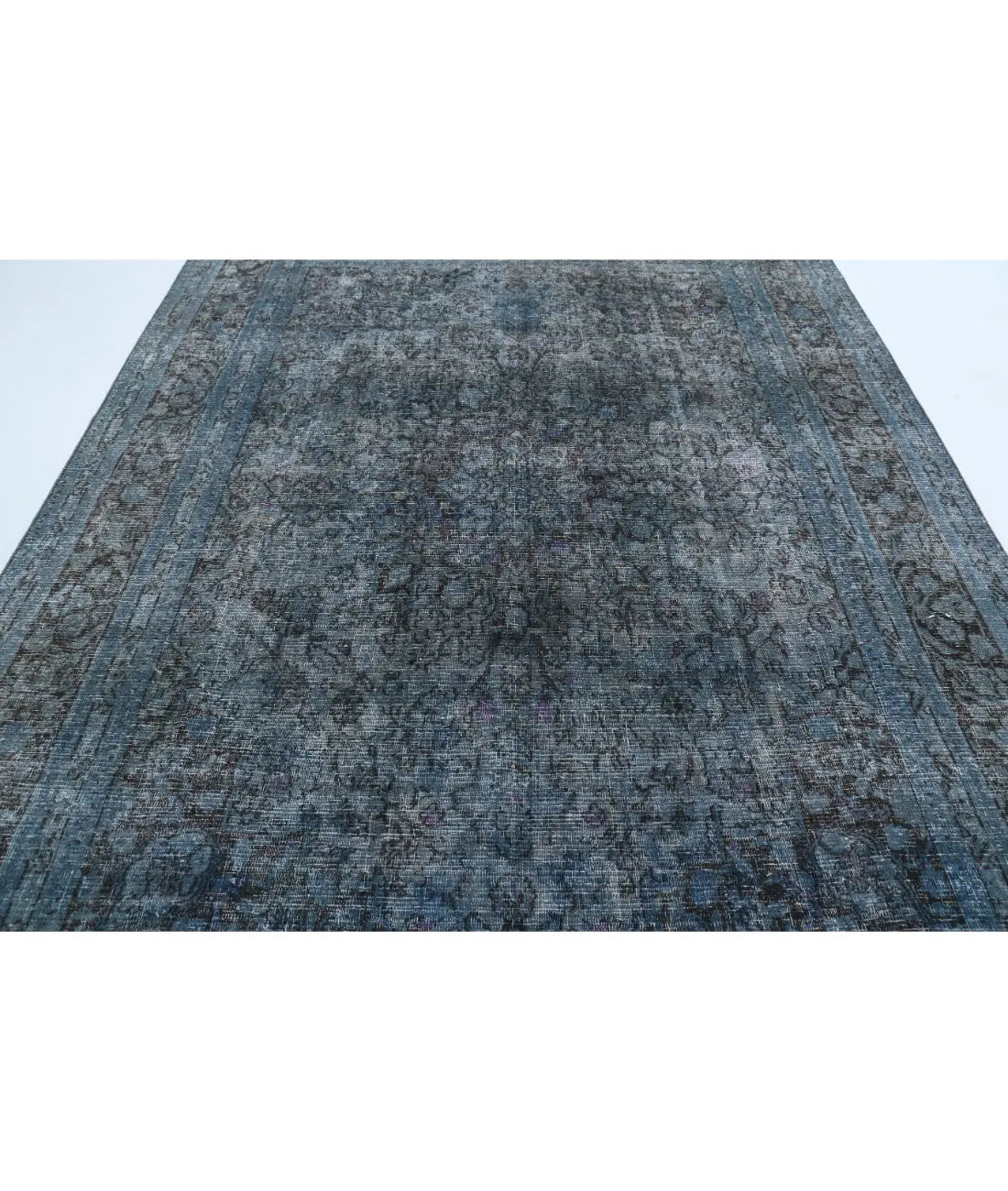 Hand Knotted Vintage Distressed Oriental Kashan Wool Rug - 7'11'' x 10'10''