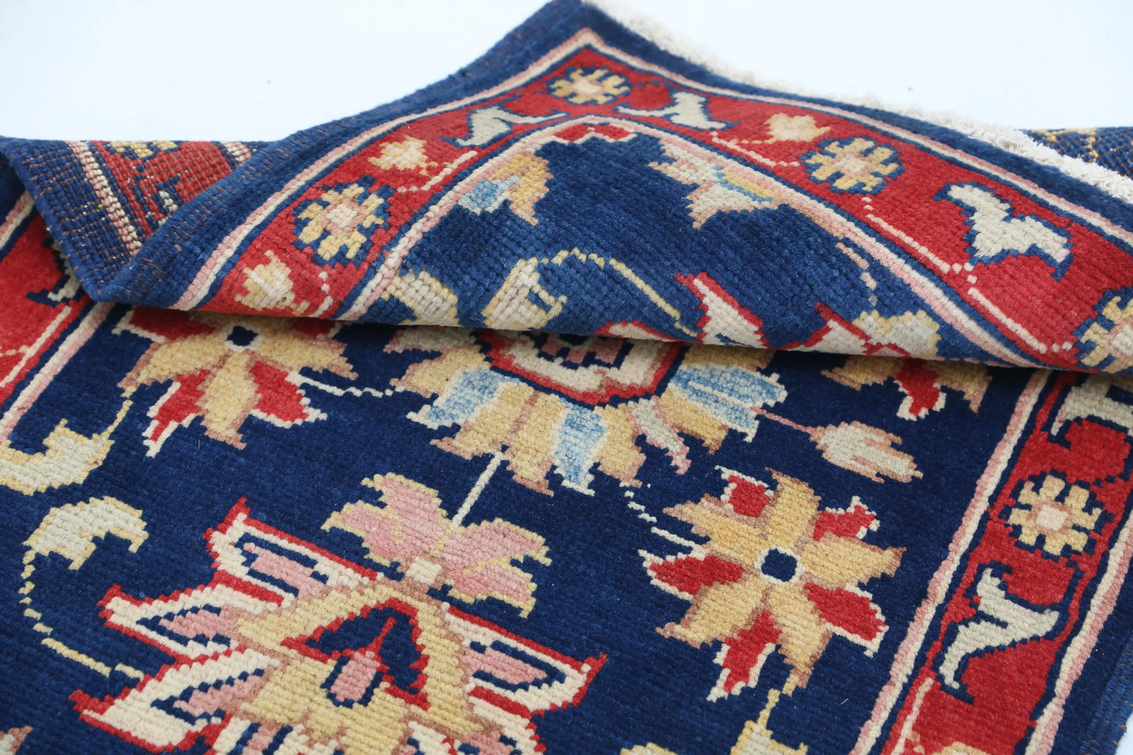 Tapis en laine Ziegler Farhan Gul noué à la main - 2'0'' x 2'11''