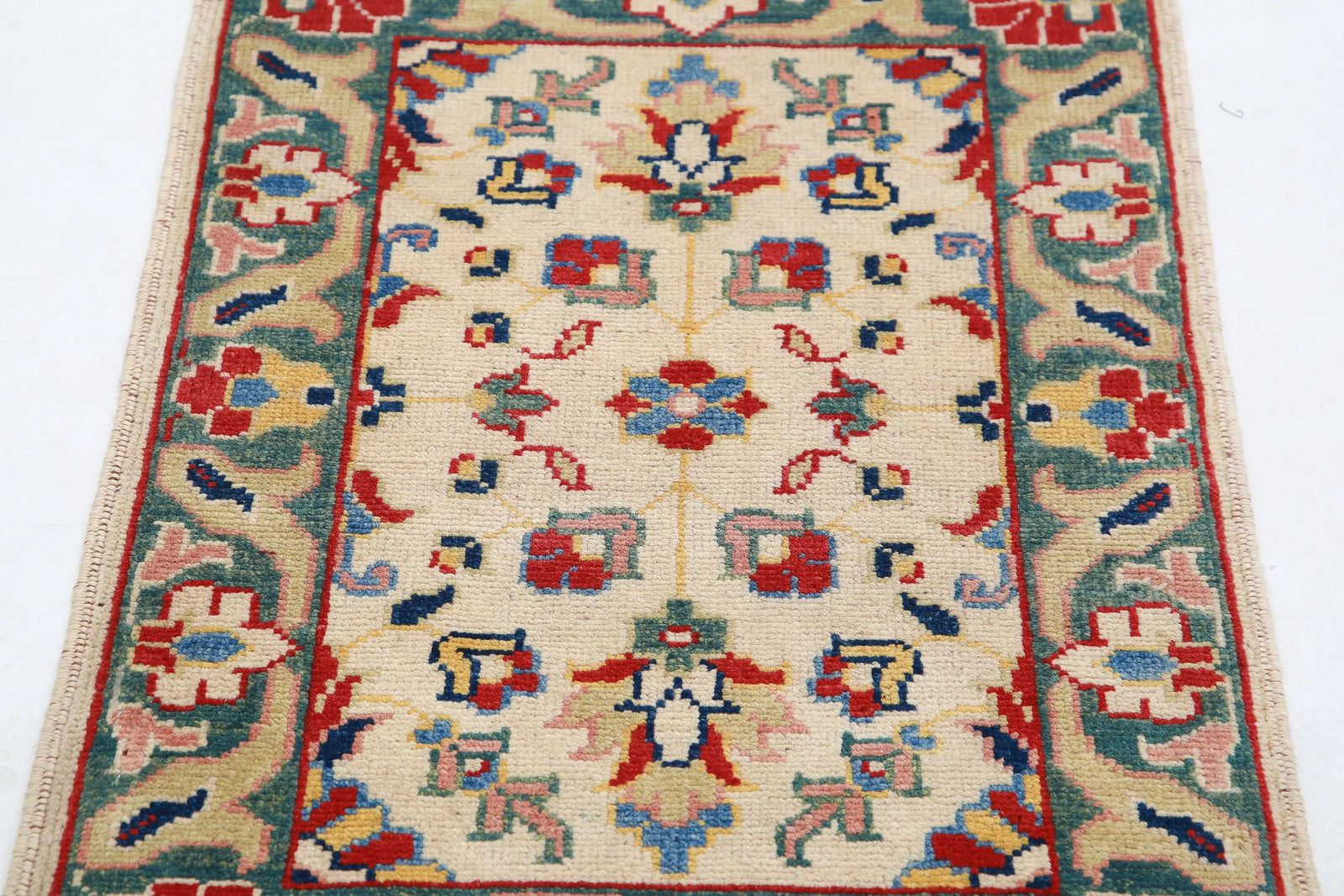 Tapis en laine Ziegler Farhan Gul noué à la main - 2'0'' x 2'11''