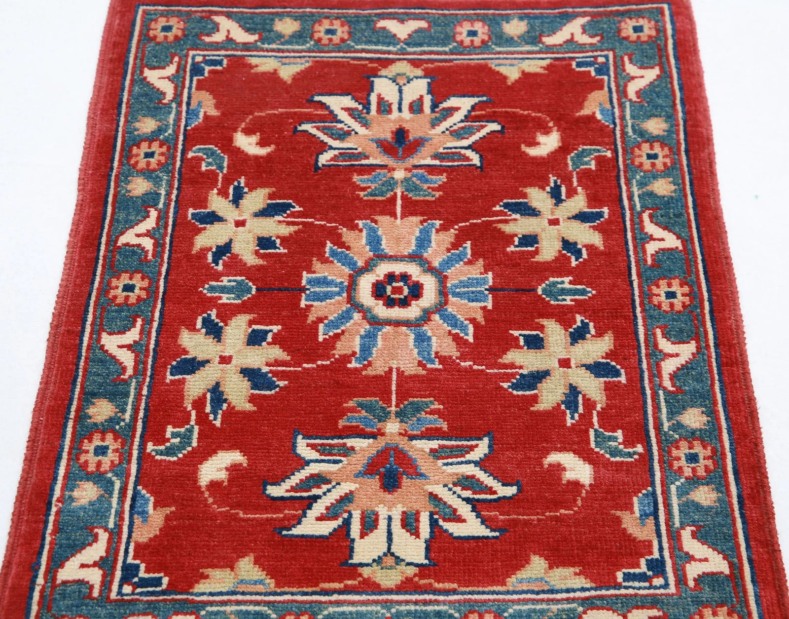 Tapis en laine Ziegler Farhan Gul noué à la main - 2'1'' x 2'10''