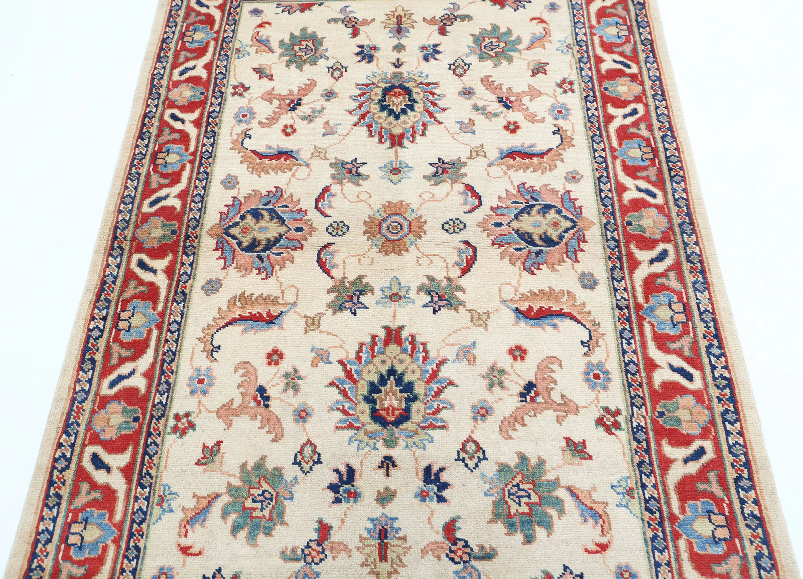 Tapis en laine Ziegler Farhan Gul noué à la main - 3'9'' x 5'10''