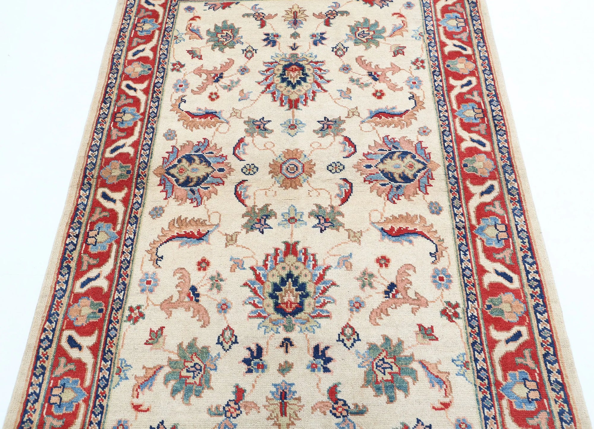 Tapis en laine Ziegler Farhan Gul noué à la main - 3'9'' x 5'10''