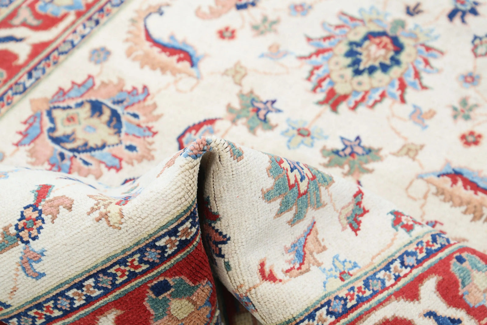 Tapis en laine Ziegler Farhan Gul noué à la main - 3'9'' x 5'10''