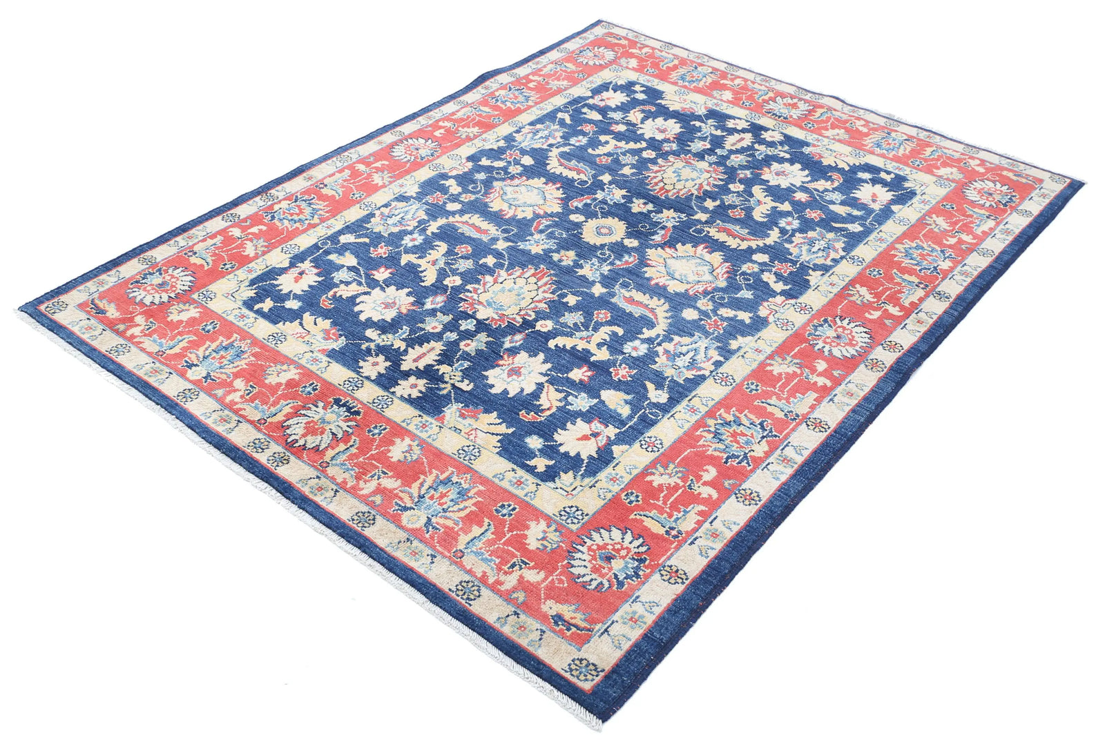 Tapis en laine Ziegler Farhan Gul noué à la main - 4'10'' x 6'4''