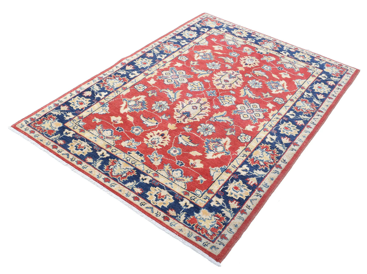 Tapis en laine Ziegler Farhan Gul noué à la main - 4'1'' x 5'8''