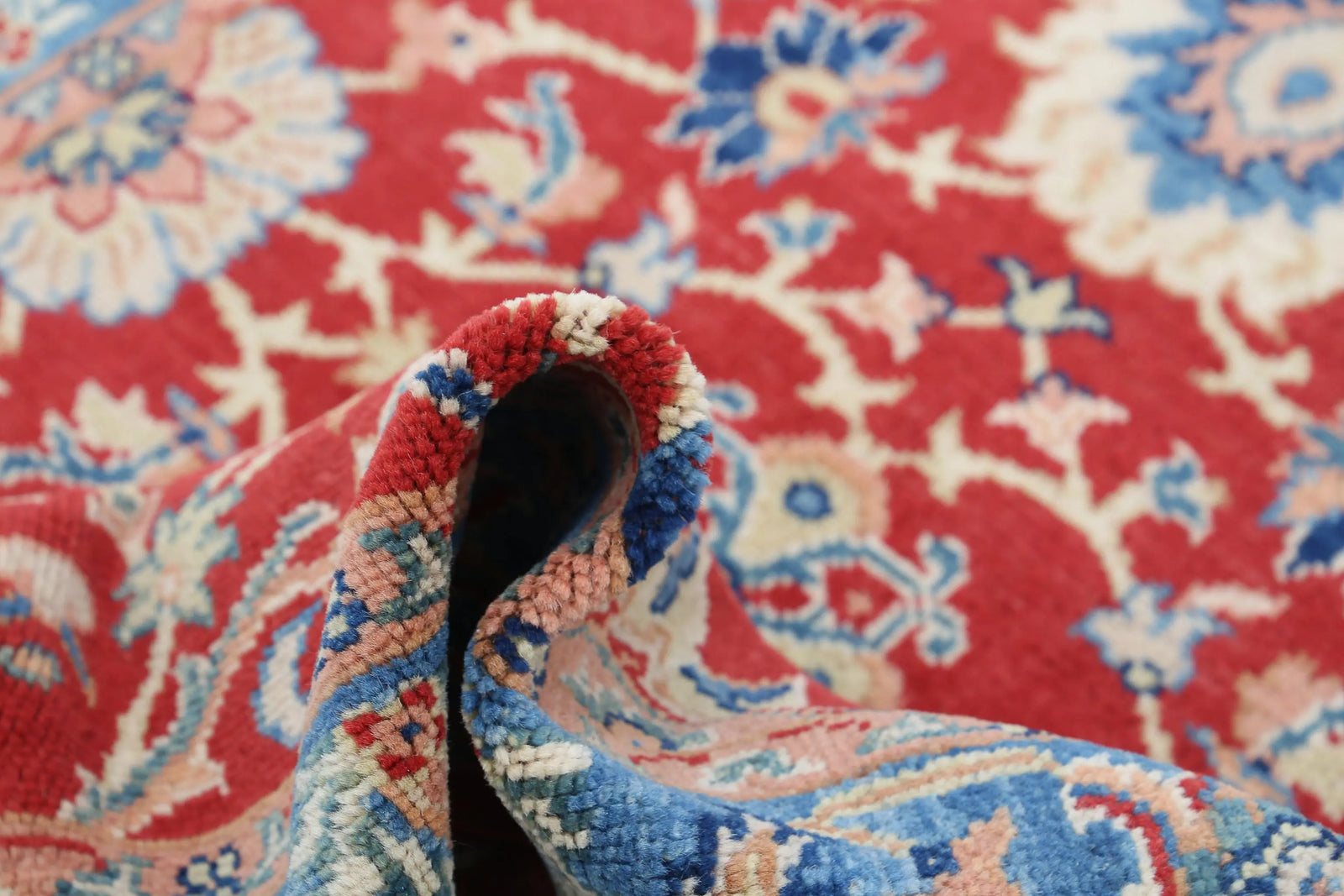 Tapis en laine Ziegler Farhan Gul noué à la main - 4'2'' x 5'10''