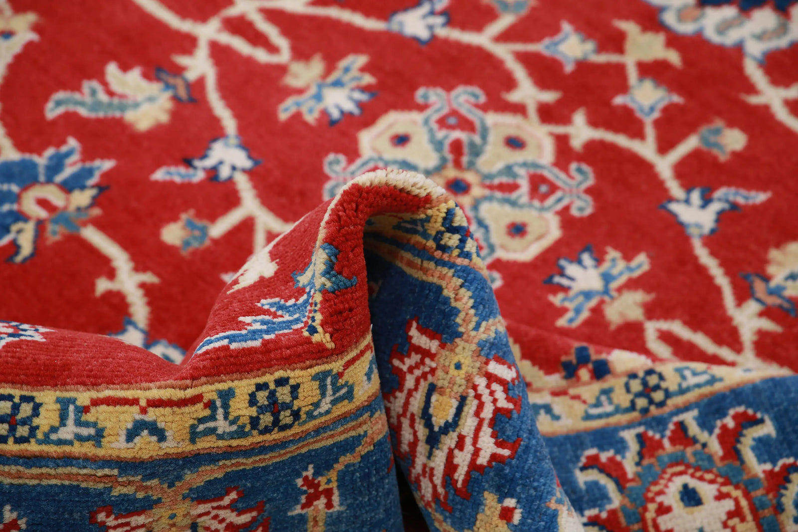 Hand Knotted Ziegler Farhan Gul Wool Rug - 5'1'' x 6'6''